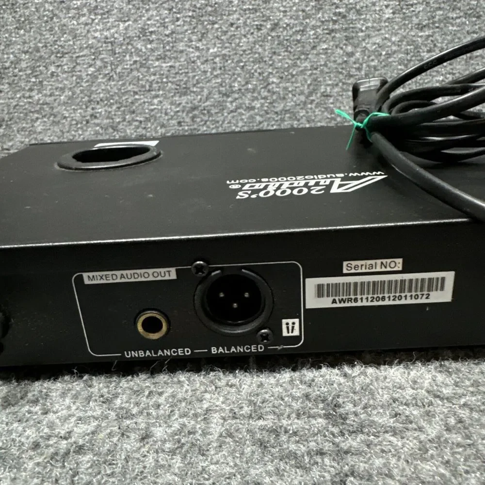 AUDIO 2000'S‎ AWR 6112 PROFESSIONAL WIRELESS MICROPHONE SYSTEM